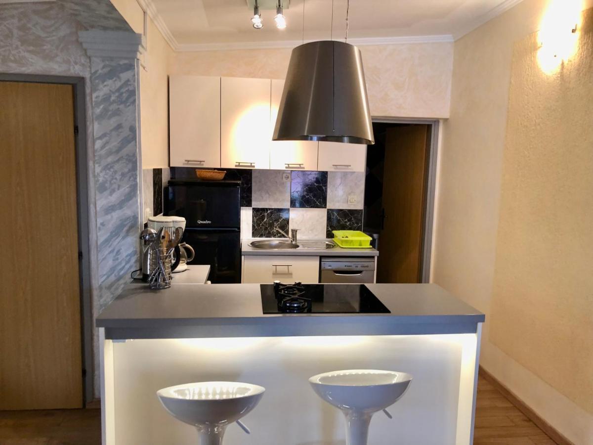 Apartments Pine & Oak With Shared Seasonal Hot Tub Privlaka  Eksteriør bilde